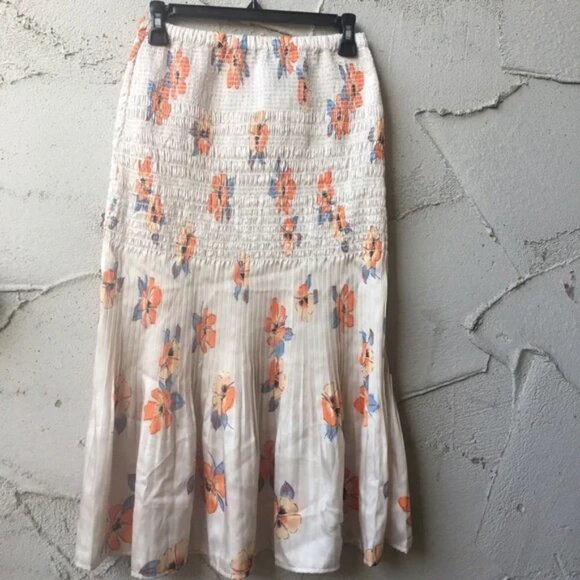 NEW NICHOLAS Smocked Floral Midi Skirt Size US 6 - Picture 5 of 14